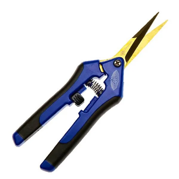 /public/media/blue-pruner-straight-blade.webp